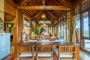 Sang Tirta Resort